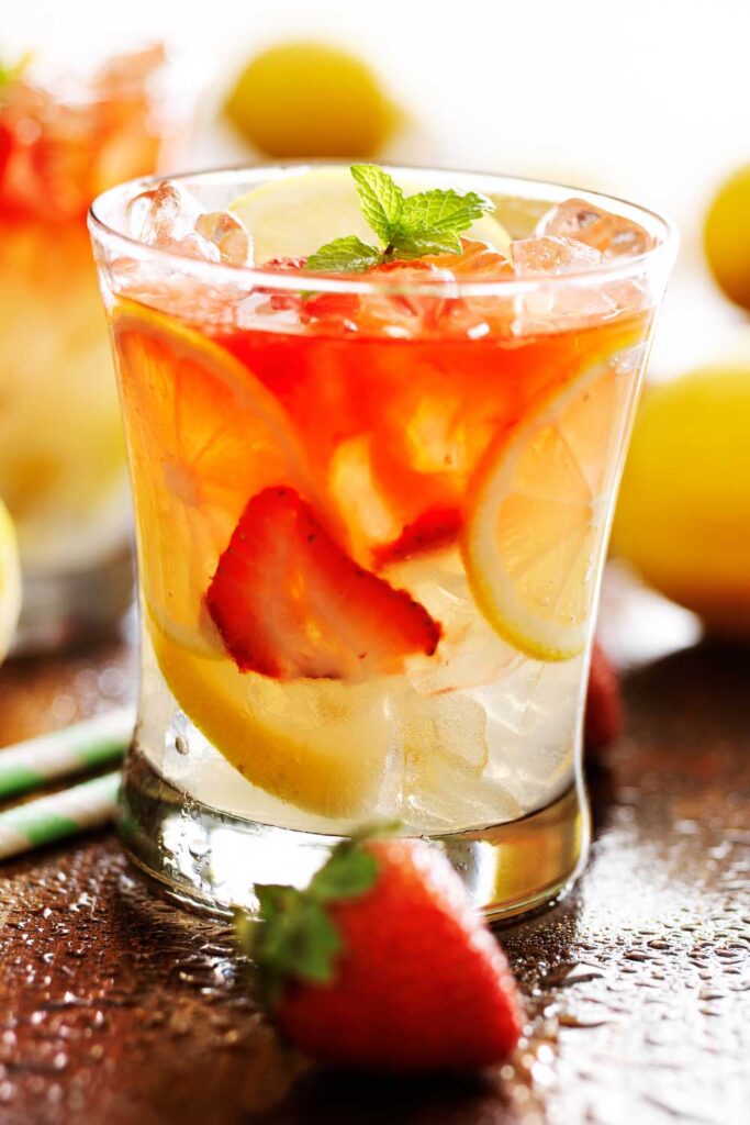 Peach Strawberry Lemonade