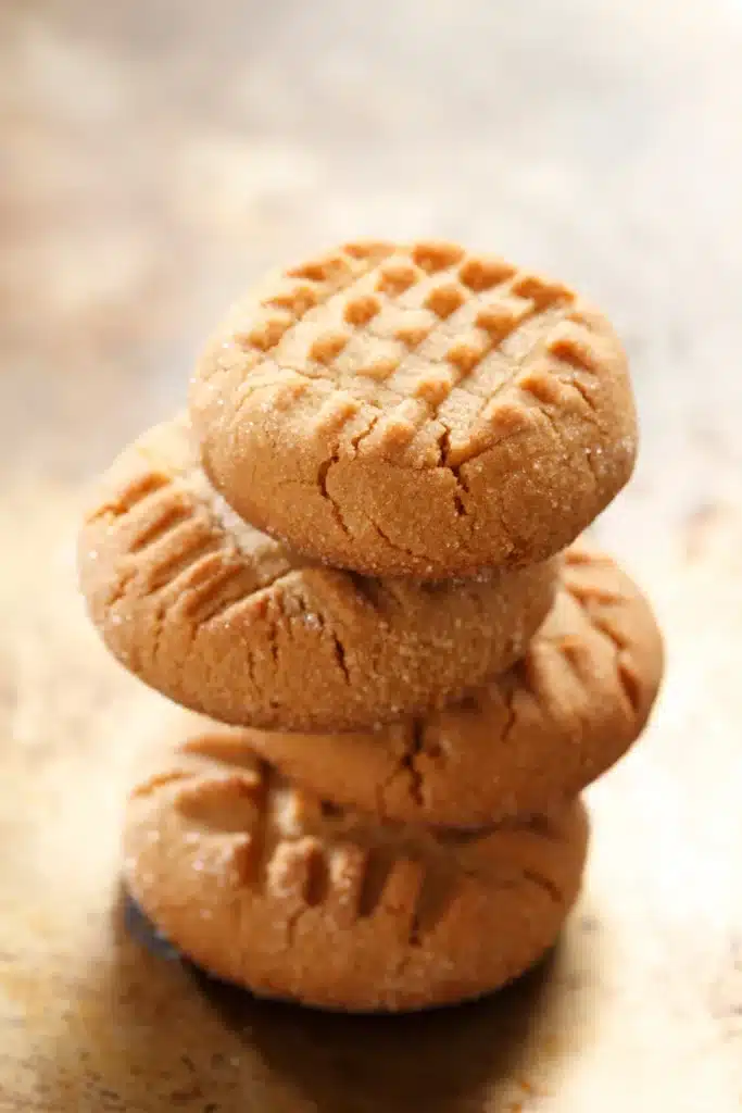 Flourless 3-Ingredient Peanut Butter Cookies